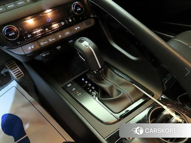 Hyundai Avante (CN7) 2021 Небесно-голубой из Кореи, фото 3