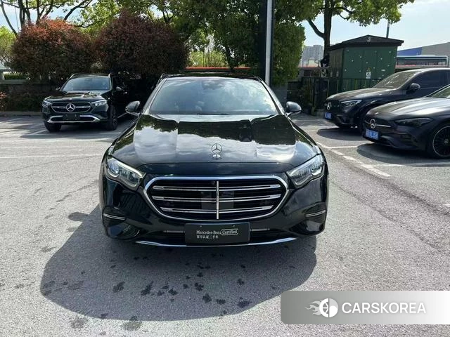 Mercedes-Benz E-Class 2024 Черный из Китая, фото 3