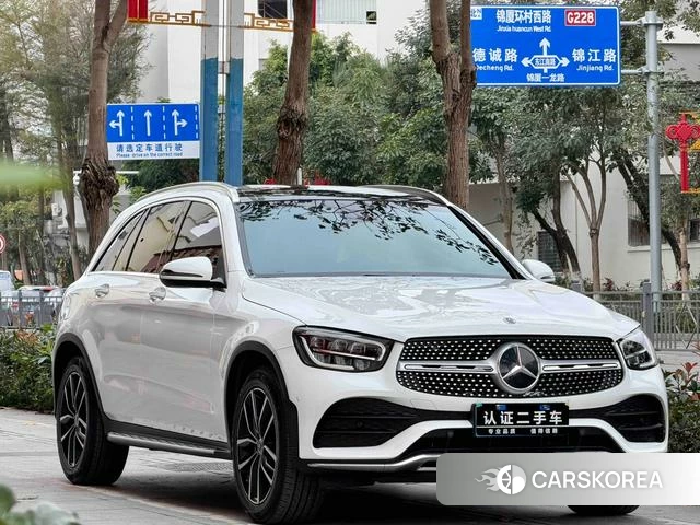 Mercedes-Benz GLC 2021 Белый из Китая, фото 3