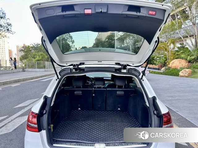 Mercedes-Benz C-class 2021 Белый из Китая, фото 3