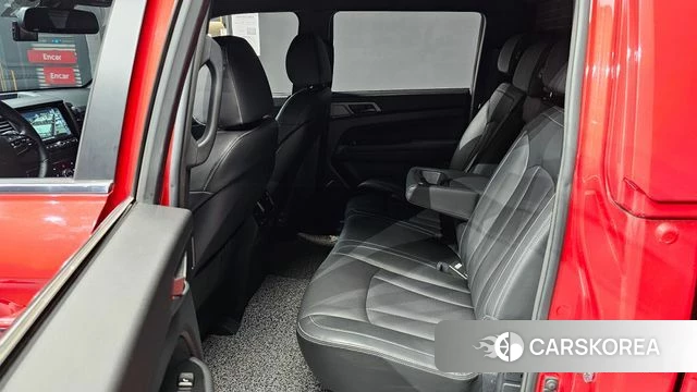 Ssangyong The New Rexton Sport 2023 Красный из Кореи, фото 3