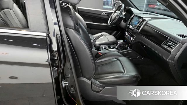 Ssangyong The New Rexton Sport 2023 Черный из Кореи, фото 3