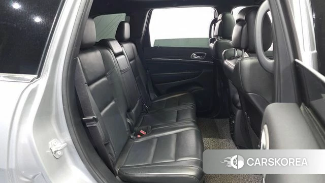 Jeep Grand Cherokee 2021 Серебряный из Кореи, фото 3