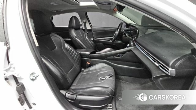 Hyundai Avante (CN7) 2021 Белый из Кореи, фото 3