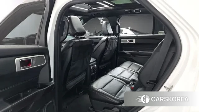 Ford Explorer 6th Generation 2019 Белый из Кореи, фото 3