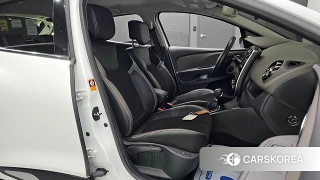 Renault Korea (Samsung) Clio 2018 Белый из Кореи, фото 3