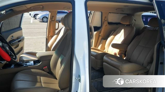 Kia The New Carnival 2019 Белый из Кореи, фото 3