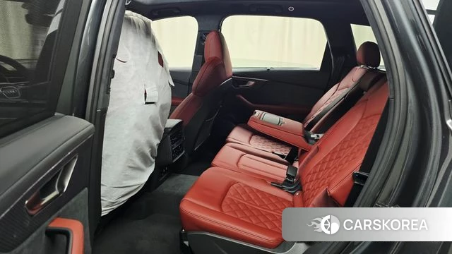 Audi SQ7 (4M) 2026 Серый из Кореи, фото 3