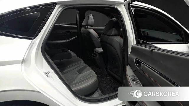 Hyundai Sonata D Edge (DN8) 2024 Белый из Кореи, фото 3
