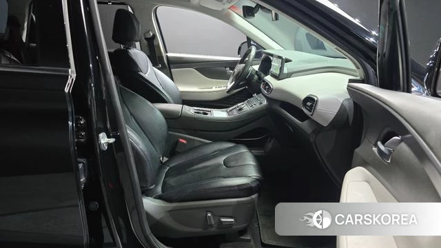 Hyundai The New Santa Fe 2021 Черный из Кореи, фото 3