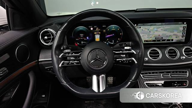 Mercedes-Benz E-Class W213 2020 Белый из Кореи, фото 3
