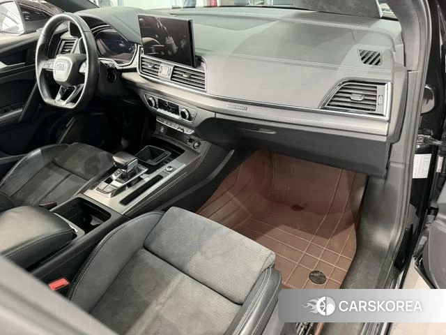 Audi Q5L 2022 Черный из Китая, фото 3