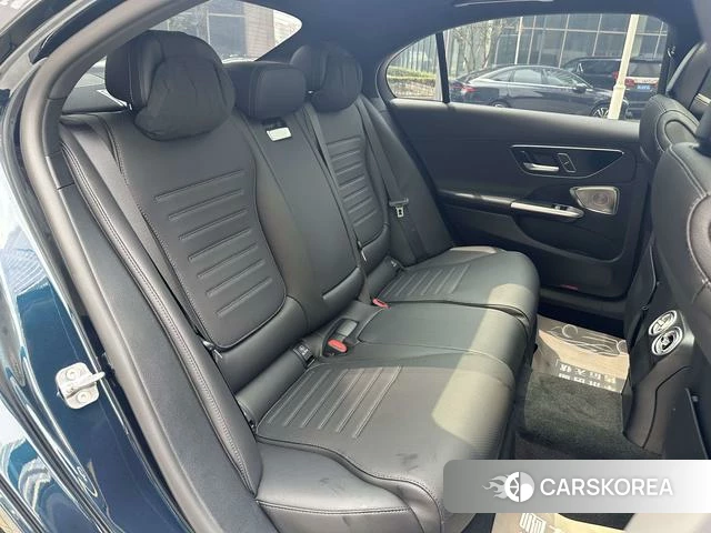 Mercedes-Benz C-class 2025 Зеленый из Китая, фото 3