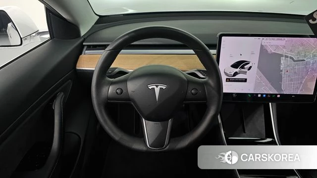 Tesla Model 3 2020 Белый из Кореи, фото 3