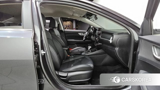 Kia Come New K3 2019 Серый из Кореи, фото 3