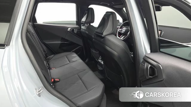 BMW X3 (G45) 2026 Светло-серебряный цвет из Кореи, фото 3