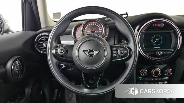 Mini Cooper 2019 Серебристо-серый из Кореи, фото 3