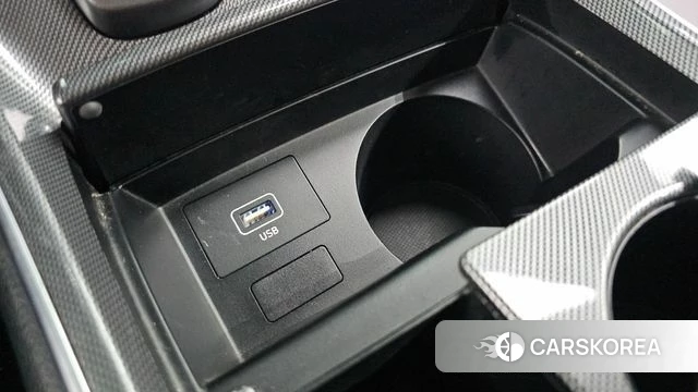 Hyundai The New Santa Fe 2021 Черный из Кореи, фото 3