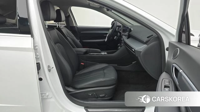 Hyundai Sonata D Edge (DN8) 2026 Белый из Кореи, фото 3