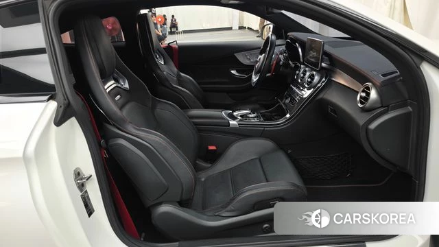 Mercedes-Benz C-Class W205 2018 Белый из Кореи, фото 3