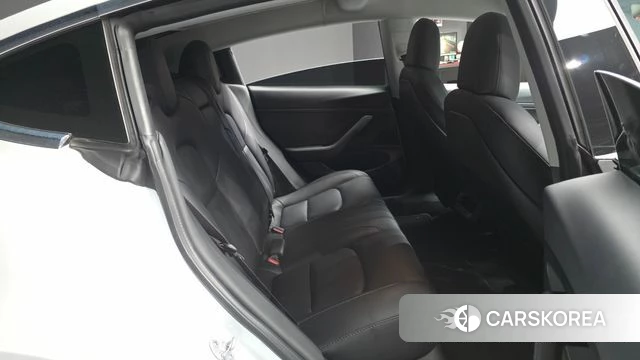 Tesla Model 3 2020 Белый из Кореи, фото 3