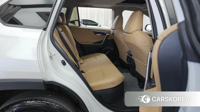 Toyota RAV4 5th Generation 2025 Белый из Кореи, фото 3