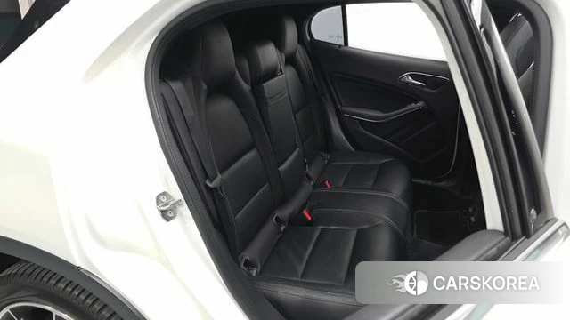 Mercedes-Benz GLA-Class X156 2018 Белый из Кореи, фото 3