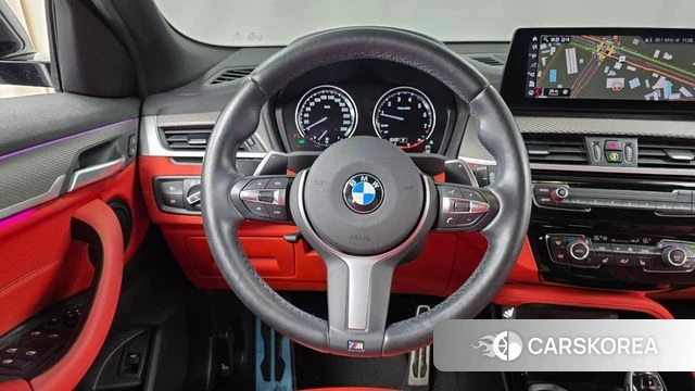 BMW X2 (F39) 2022 Черный из Кореи, фото 3