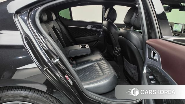 Genesis G70 2018 Черный из Кореи, фото 3