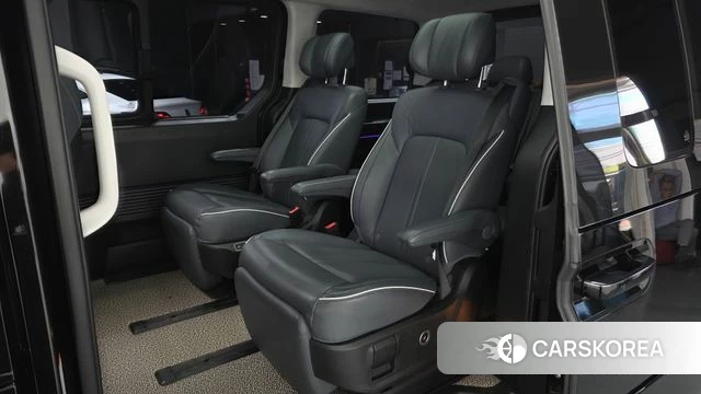 Hyundai Staria 2024 Черный из Кореи, фото 3