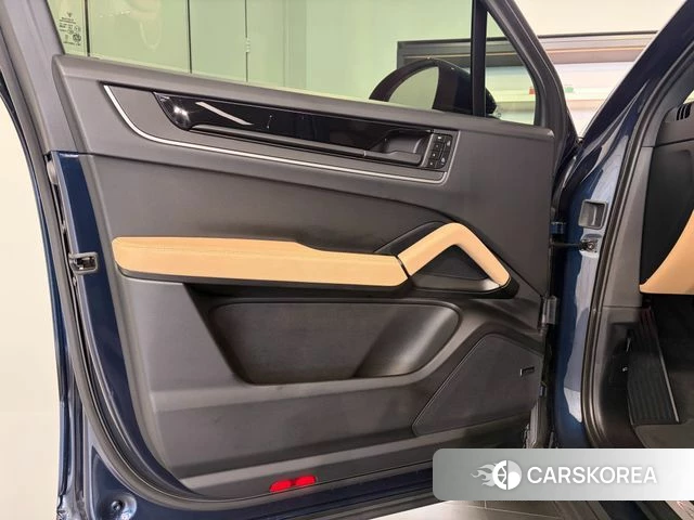 Porsche Cayenne (PO536) 2025 Синий из Кореи, фото 3