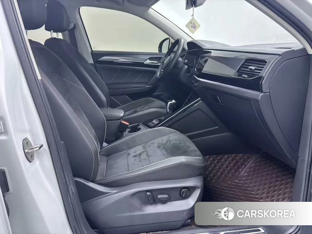 Volkswagen Tayron 2023 Белый из Китая, фото 3