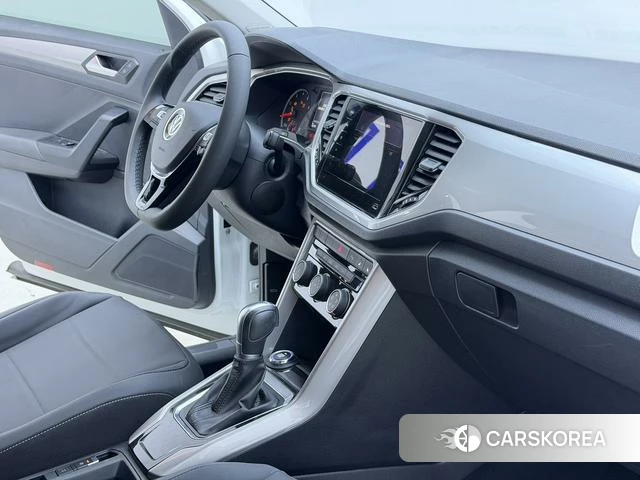 Volkswagen T-Roc 2021 Белый из Китая, фото 3