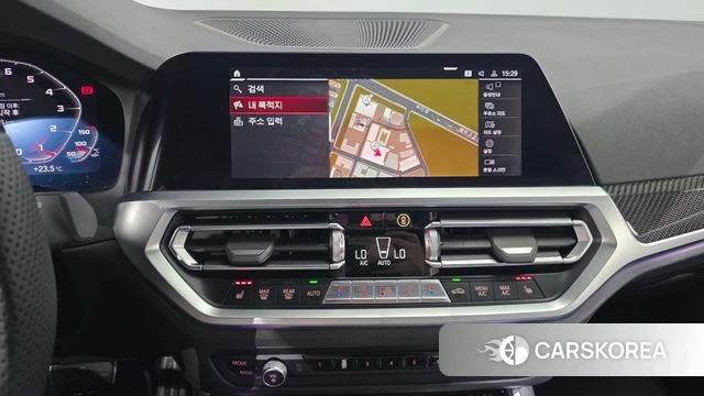 BMW M4 (G82) 2023 Белый из Кореи, фото 3