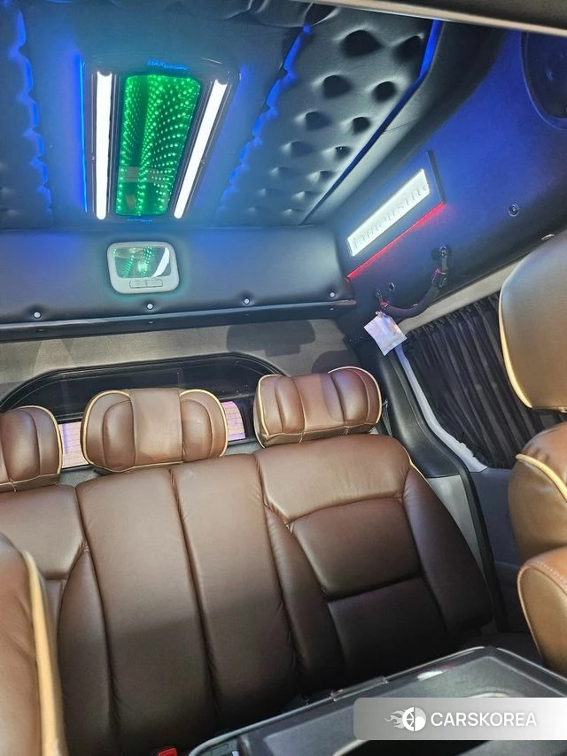 Hyundai The New Grand Starex 2018 Черный из Кореи, фото 3