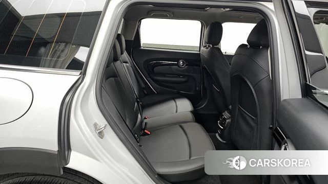 Mini Cooper Clubman 2022 Серебряный из Кореи, фото 3