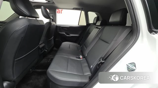 Toyota RAV4 6th Generation 2026 Белый из Кореи, фото 3