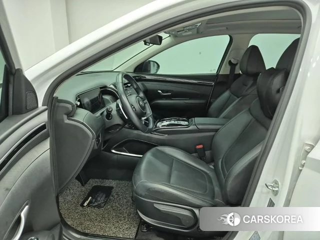 Hyundai Tucson (NX4) 2021 Белый из Кореи, фото 3