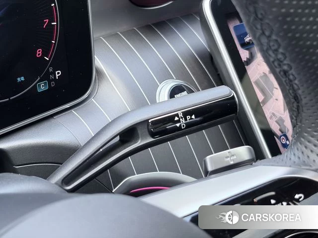 Mercedes-Benz C-class 2024 Белый из Китая, фото 3