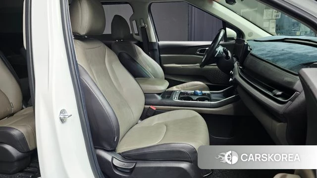 Kia The New Carnival 4th Generation 2024 Белый из Кореи, фото 3