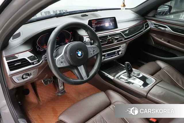 BMW 7 series 2021 Черный из Китая, фото 3