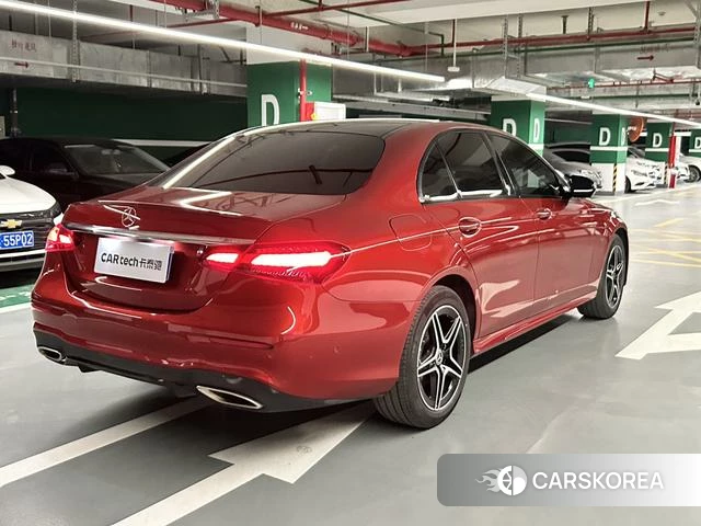 Mercedes-Benz E-Class 2021 Красный из Китая, фото 3
