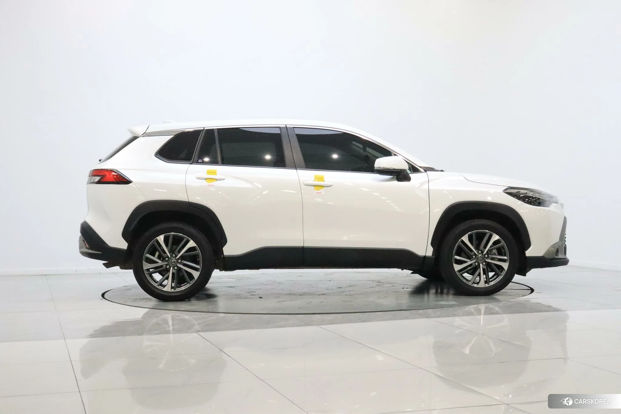 Toyota Frontlander 2022 Белый из Китая, фото 3
