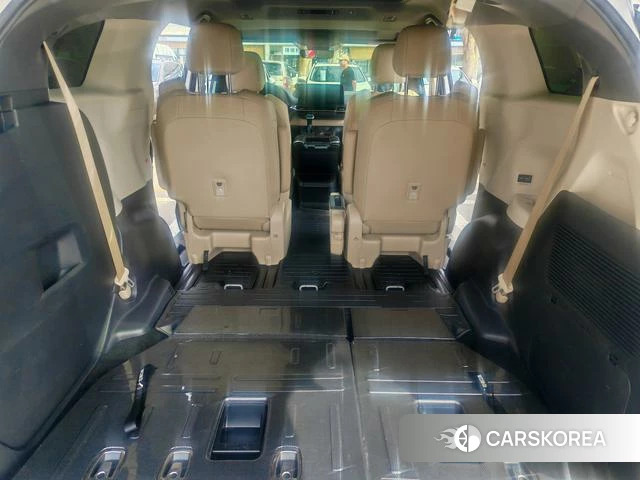 Toyota Granvia 2024 Темно-серый из Китая, фото 3