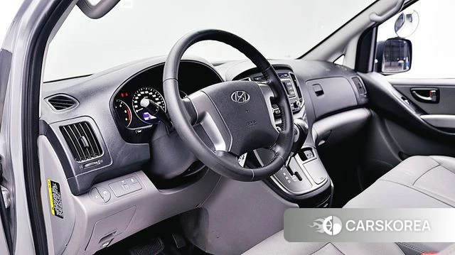 Hyundai The New Grand Starex 2021 Серебряный из Кореи, фото 3
