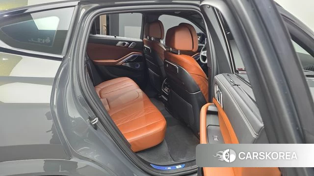 BMW X6 (G06) 2026 Серый из Кореи, фото 3