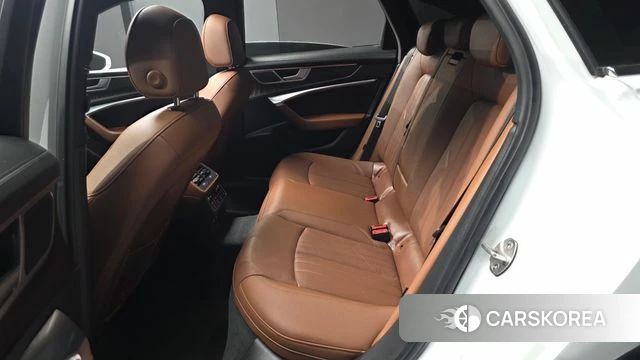 Audi A6 (C8) 2022 Белый из Кореи, фото 3