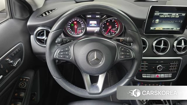 Mercedes-Benz GLA-Class X156 2018 Белый из Кореи, фото 4