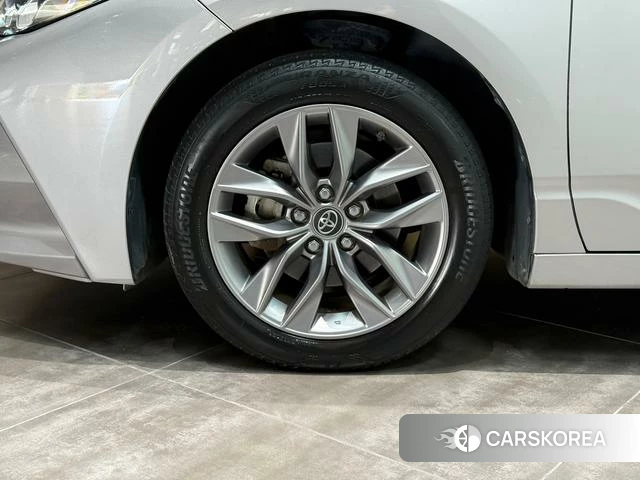 Toyota Avalon 2021 Серебристо-серый из Китая, фото 3