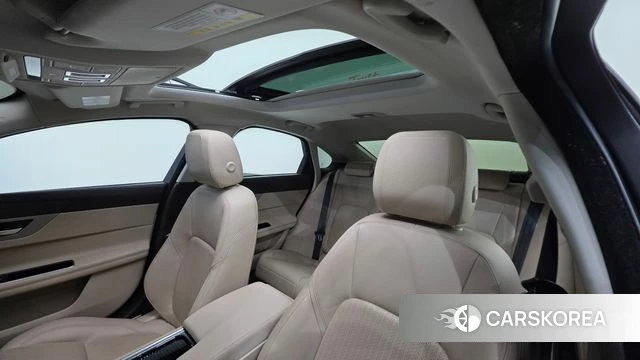 Jaguar XF (X260) 2018 Белый из Кореи, фото 3